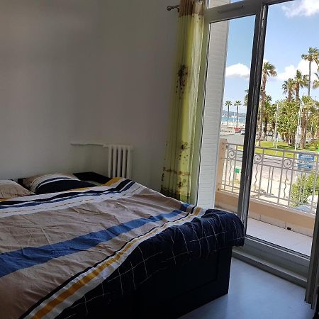 Studio With Sea View For 2 People 툴롱 외부 사진